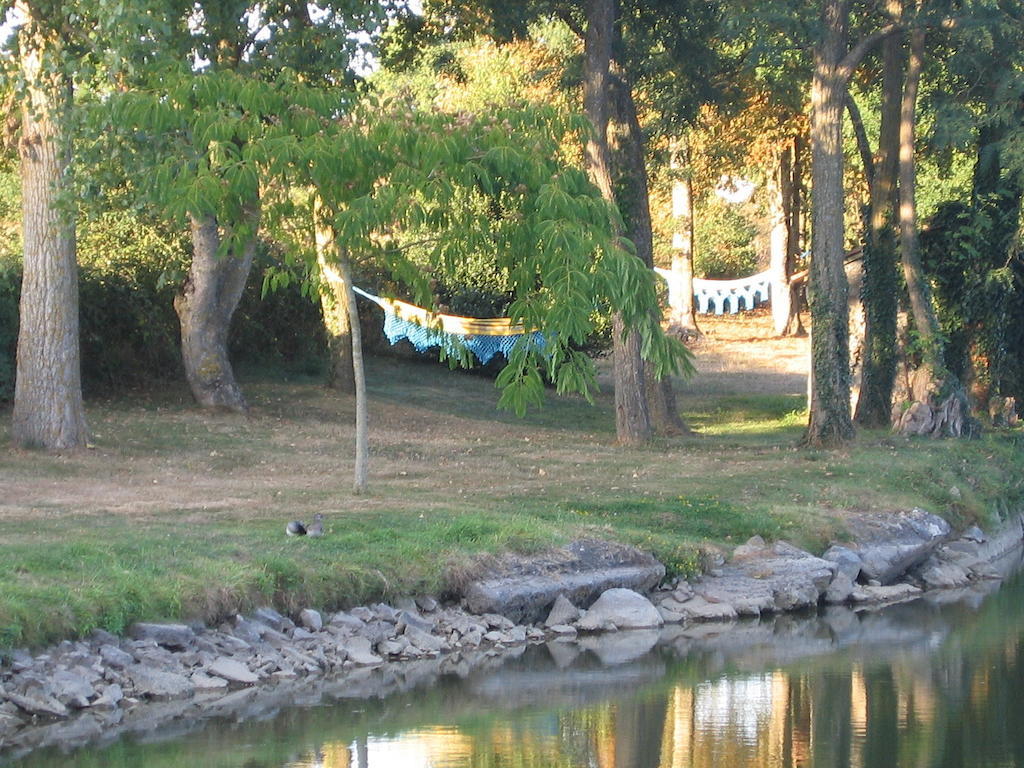 La Minaudière Nueil-sous-les-Aubiers Esterno foto
